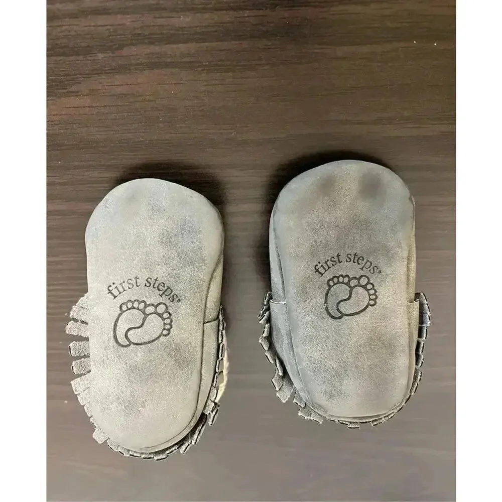 First Steps/Garanimals baby girl  moccasins & boots infant size 2